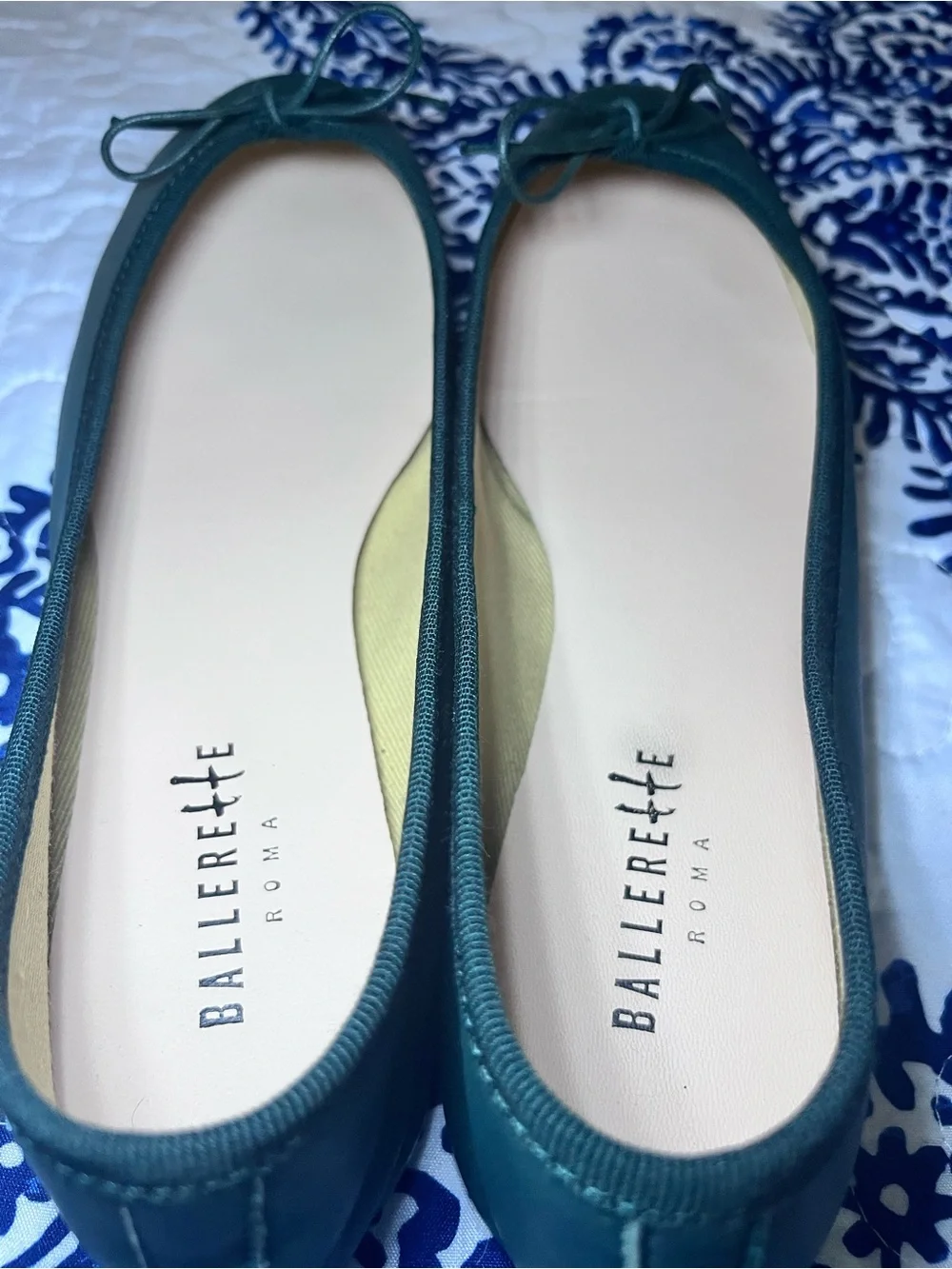 BallereTTe Rome Colonna ballet flats in bottle green leather